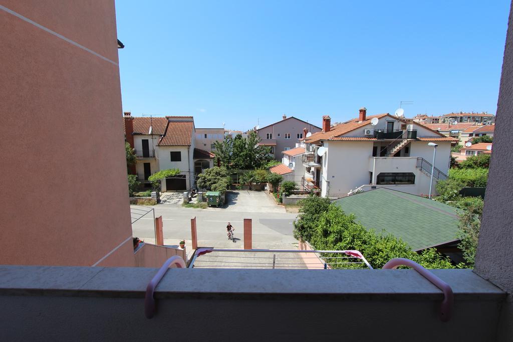 Apartments Romano โรวีน ภายนอก รูปภาพ