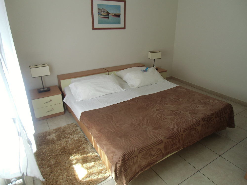 Apartments Romano โรวีน ภายนอก รูปภาพ