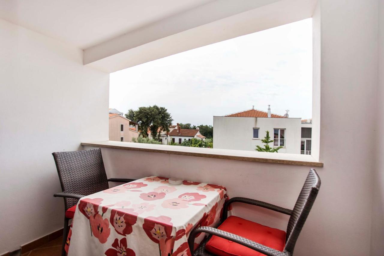 Apartments Romano โรวีน ภายนอก รูปภาพ