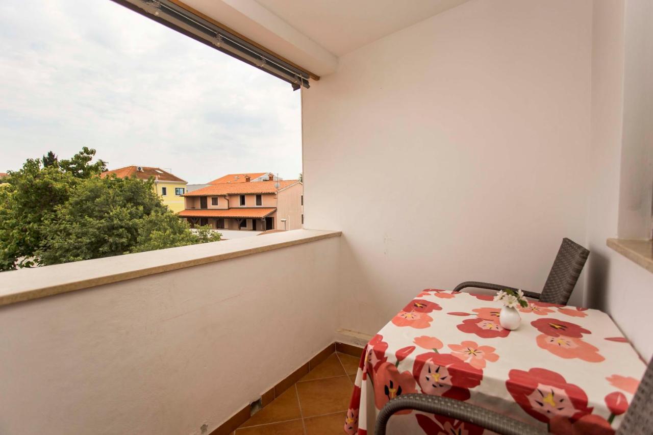 Apartments Romano โรวีน ภายนอก รูปภาพ