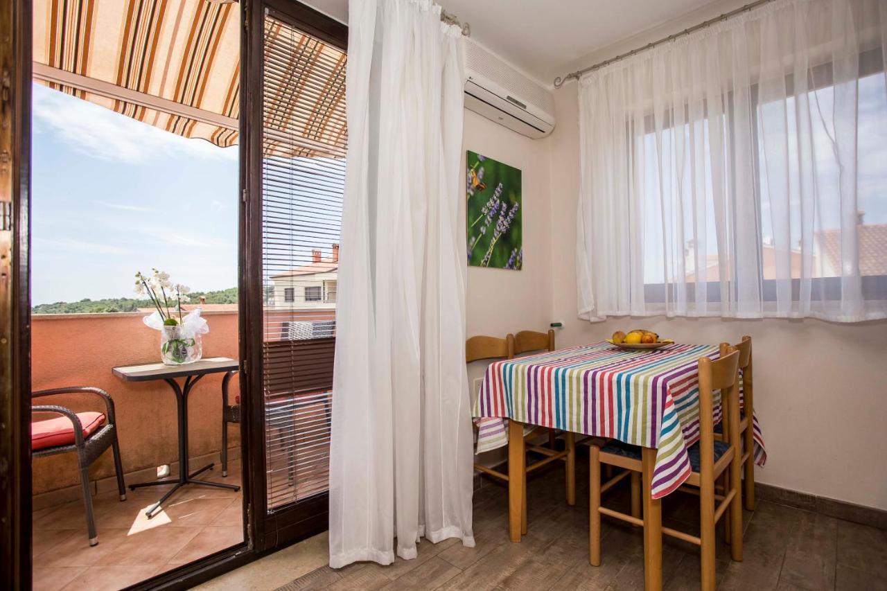 Apartments Romano โรวีน ภายนอก รูปภาพ