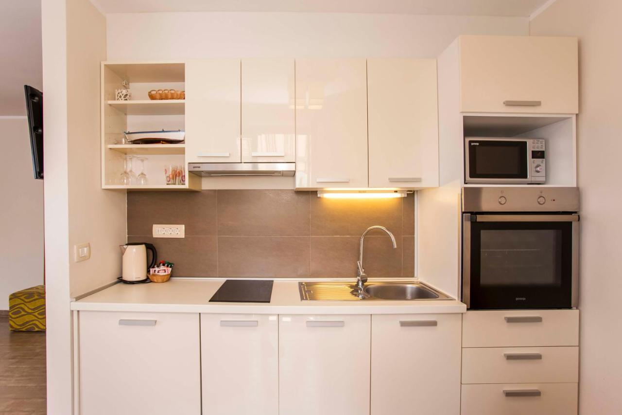 Apartments Romano โรวีน ภายนอก รูปภาพ