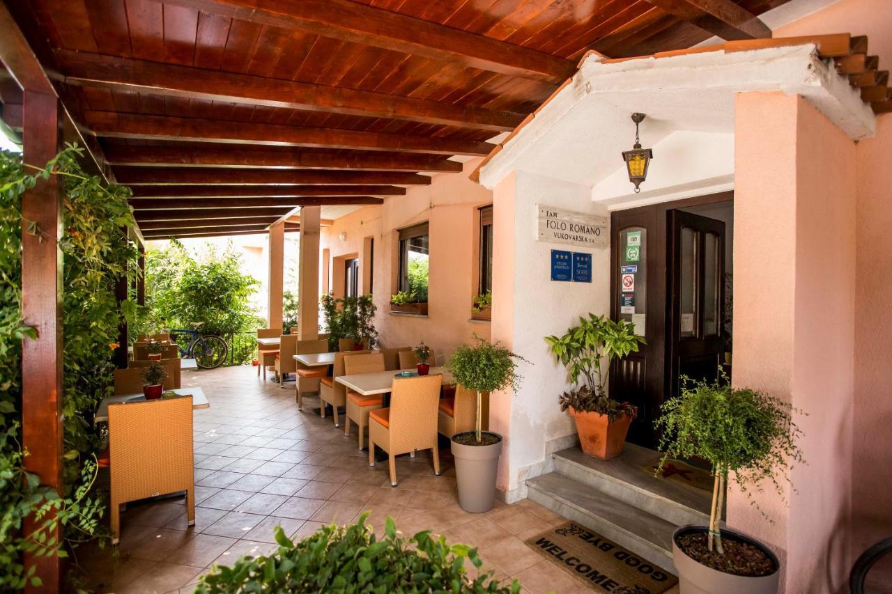 Apartments Romano โรวีน ภายนอก รูปภาพ